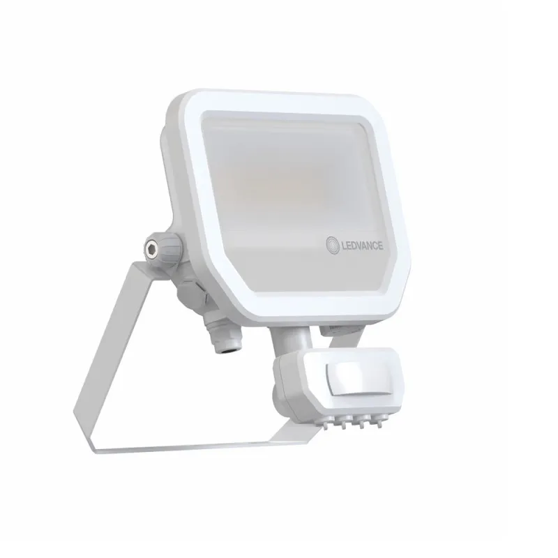 [PRJ002] Projecteur avec détecteur de mouvement 17W840 blanc IP65 IK08 C4 - RPLC 03067